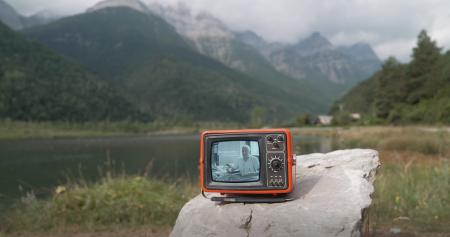 $htmlUtil.escape($alt)